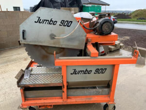 Blocksteinsaege_komprimiert